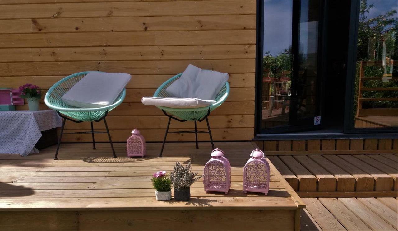 Glamping Hills Hotel Santa Comba de Rossas Exterior photo